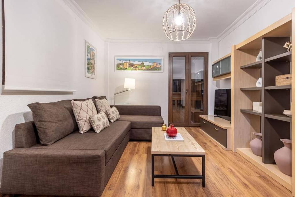 Apartamento Con Terraza A 4 Minutos De La Catedral Granada Eksteriør bilde