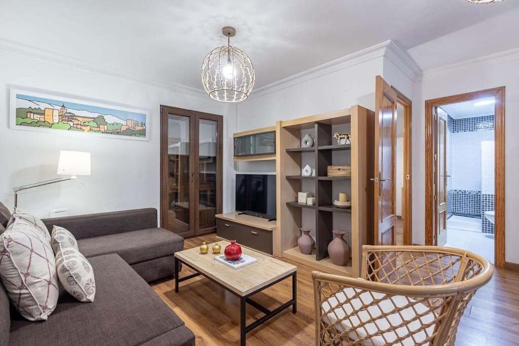 Apartamento Con Terraza A 4 Minutos De La Catedral Granada Eksteriør bilde