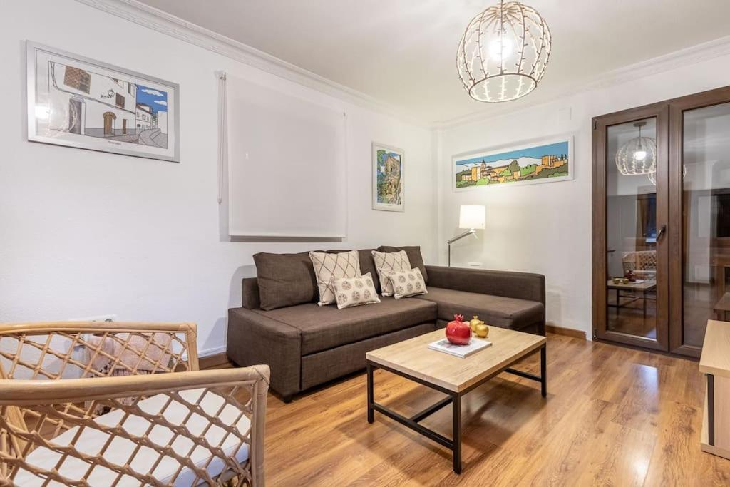 Apartamento Con Terraza A 4 Minutos De La Catedral Granada Eksteriør bilde
