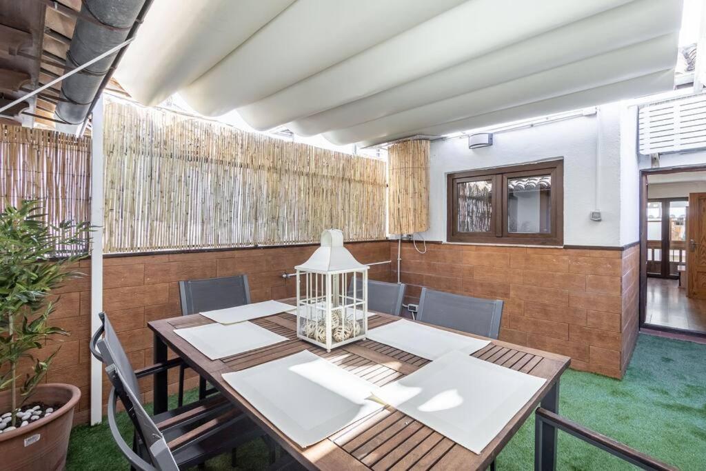 Apartamento Con Terraza A 4 Minutos De La Catedral Granada Eksteriør bilde