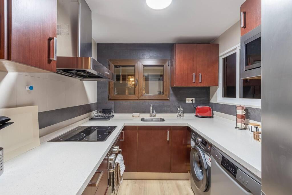 Apartamento Con Terraza A 4 Minutos De La Catedral Granada Eksteriør bilde
